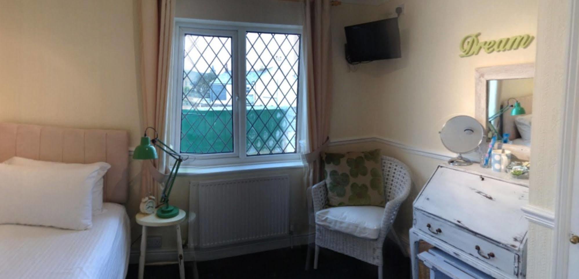 Green Apple Bed And Breakfast St Ives エクステリア 写真