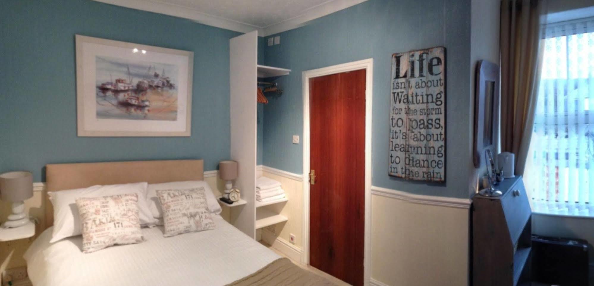 Green Apple Bed And Breakfast St Ives エクステリア 写真